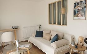 Appartement Cosy Le Saint Gildas, A Proximite Immediate Centre Ville, Place De Stationnement, Netflix